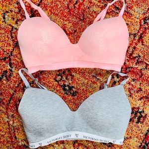 Victoria’s Secret T-shirt bra set size 34D